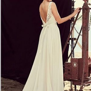 Wedding dress with lace